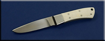 KGEJ001-hunter-solo.jpg