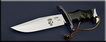 KGHB017-smbowie-solo.jpg