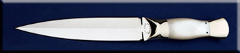 KJFE000-mop-dagger-solo.jpg