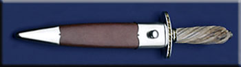 KJK001-dagger-solo.jpg