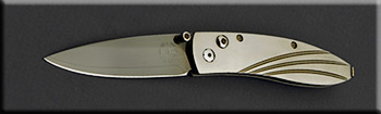 KWH000-boxed-F-solo.jpg