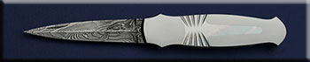 KWOB001-mod33-pearl-lb-solo.jpg